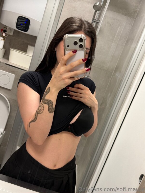 Sofi Maure nude photo 7