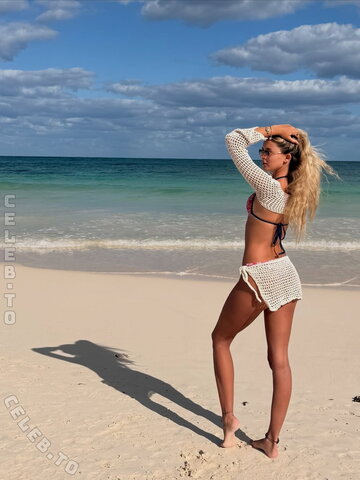 Sofia Brizzio Penna nude photo 4