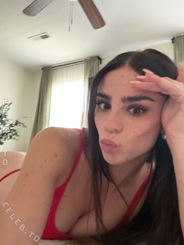 Sofia Crnilovic nude photo 12