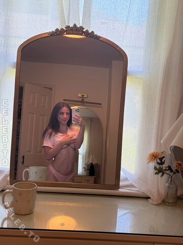 Sofia Crnilovic nude photo 9