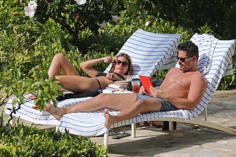 Sofia Vergara nude photo 6