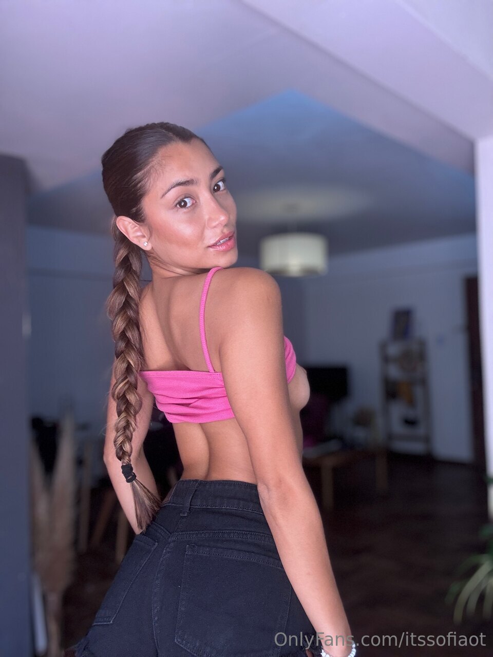 sofiaizaaa nude photo 12