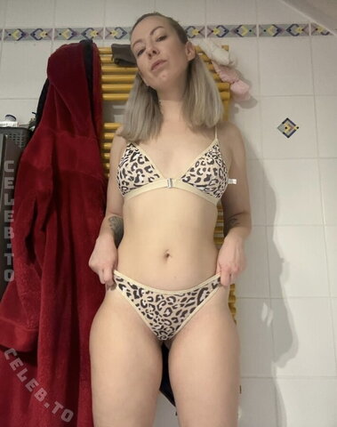 sofiasuprisd69 nude photo 63