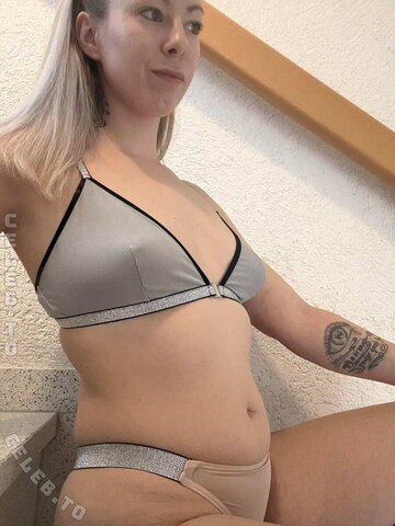 sofiasuprisd69 nude photo 71