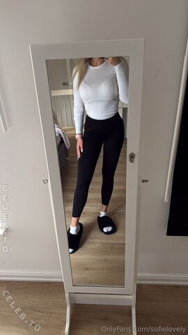 Sofielovely nude photo 15