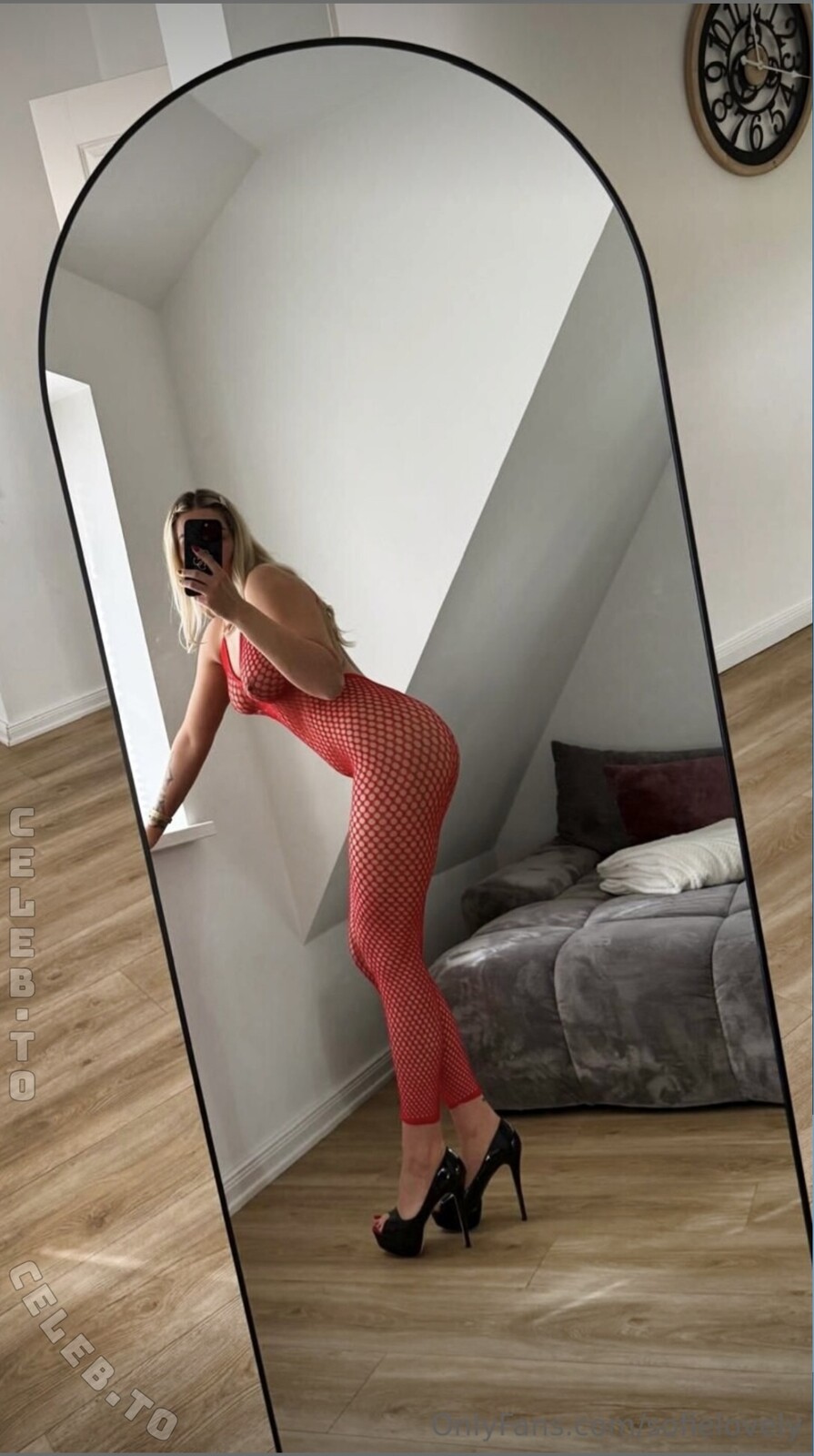 Sofielovely nude photo 1
