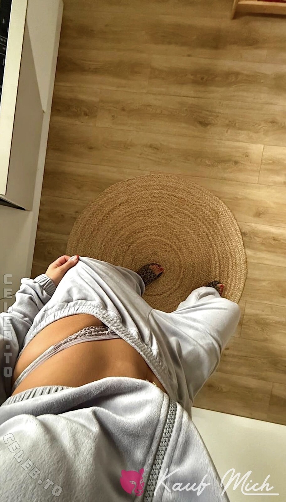 Sofielovely nude photo 1