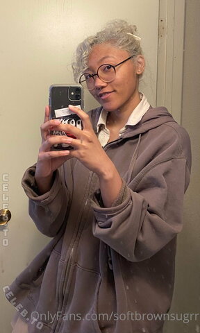 softbrownsugrr nude photo 6