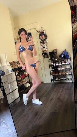 soggyalien22 nude photo 62