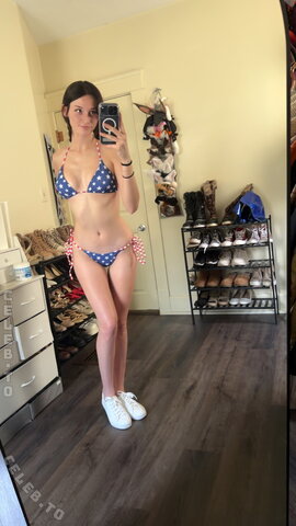 soggyalien22 nude photo 61