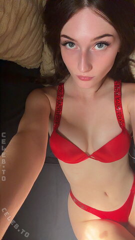 soggyalien22 nude photo 84