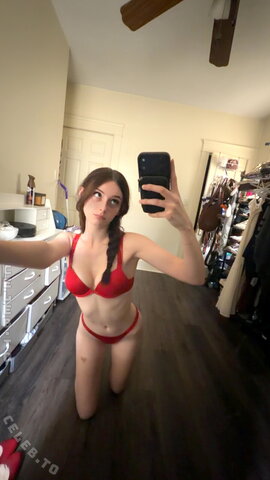 soggyalien22 nude photo 77