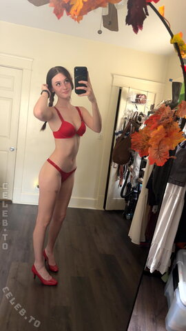 soggyalien22 nude photo 57