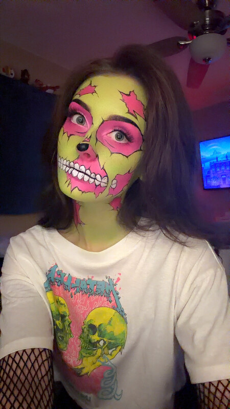 soggyalien22 nude photo 3