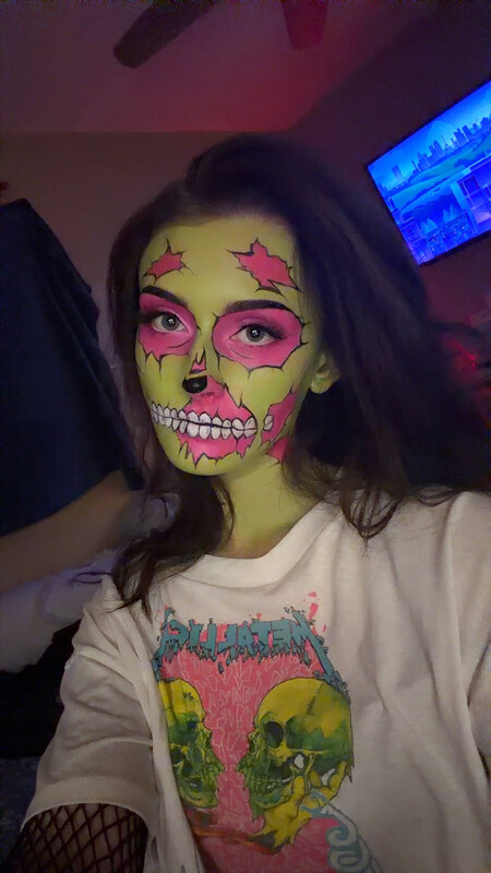 soggyalien22 nude photo 7