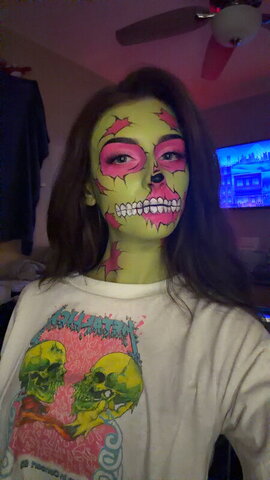 soggyalien22 nude photo 46
