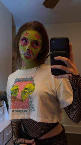 soggyalien22 nude photo 38