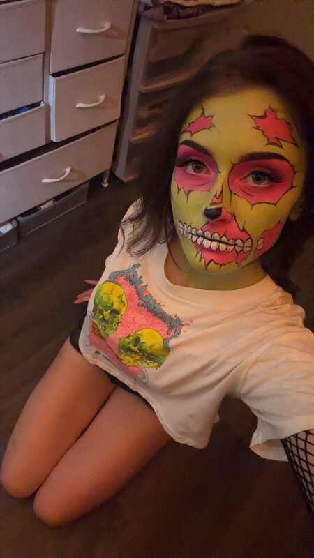 soggyalien22 nude photo 26
