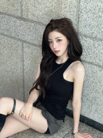 Sohyun nude photo 2