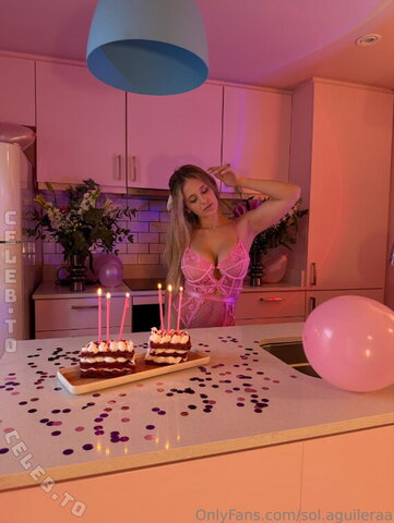Sol Aguilera nude photo 5