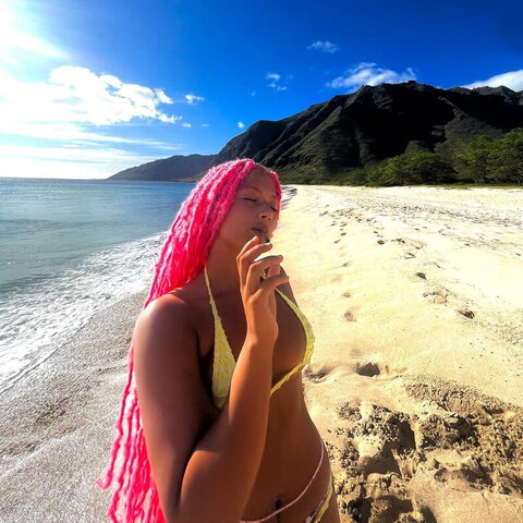 Soleyfaye nude photo 3