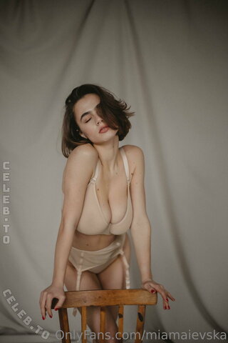 Solomia Maievska nude photo 4