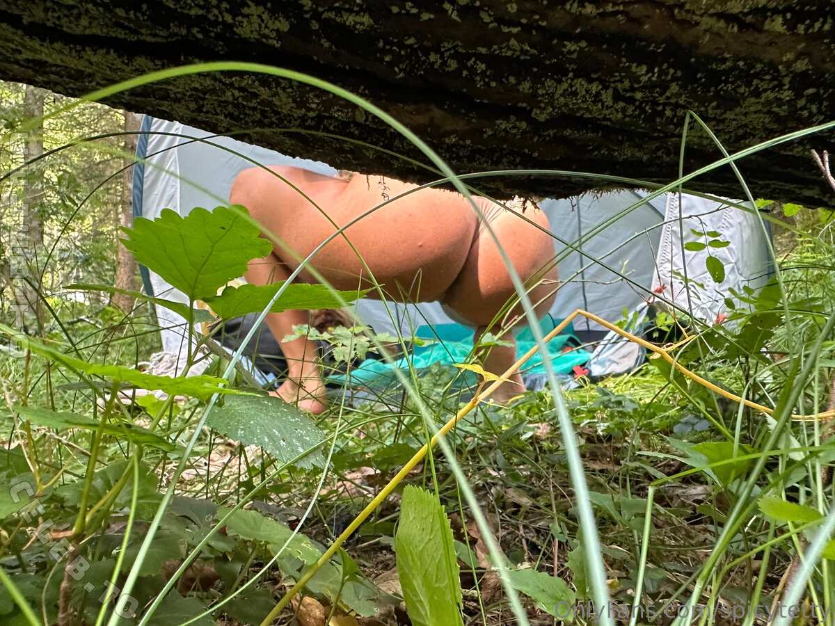 SoloTetty nude photo 5