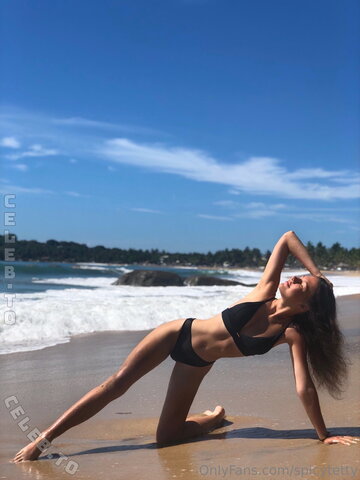 SoloTetty nude photo 7