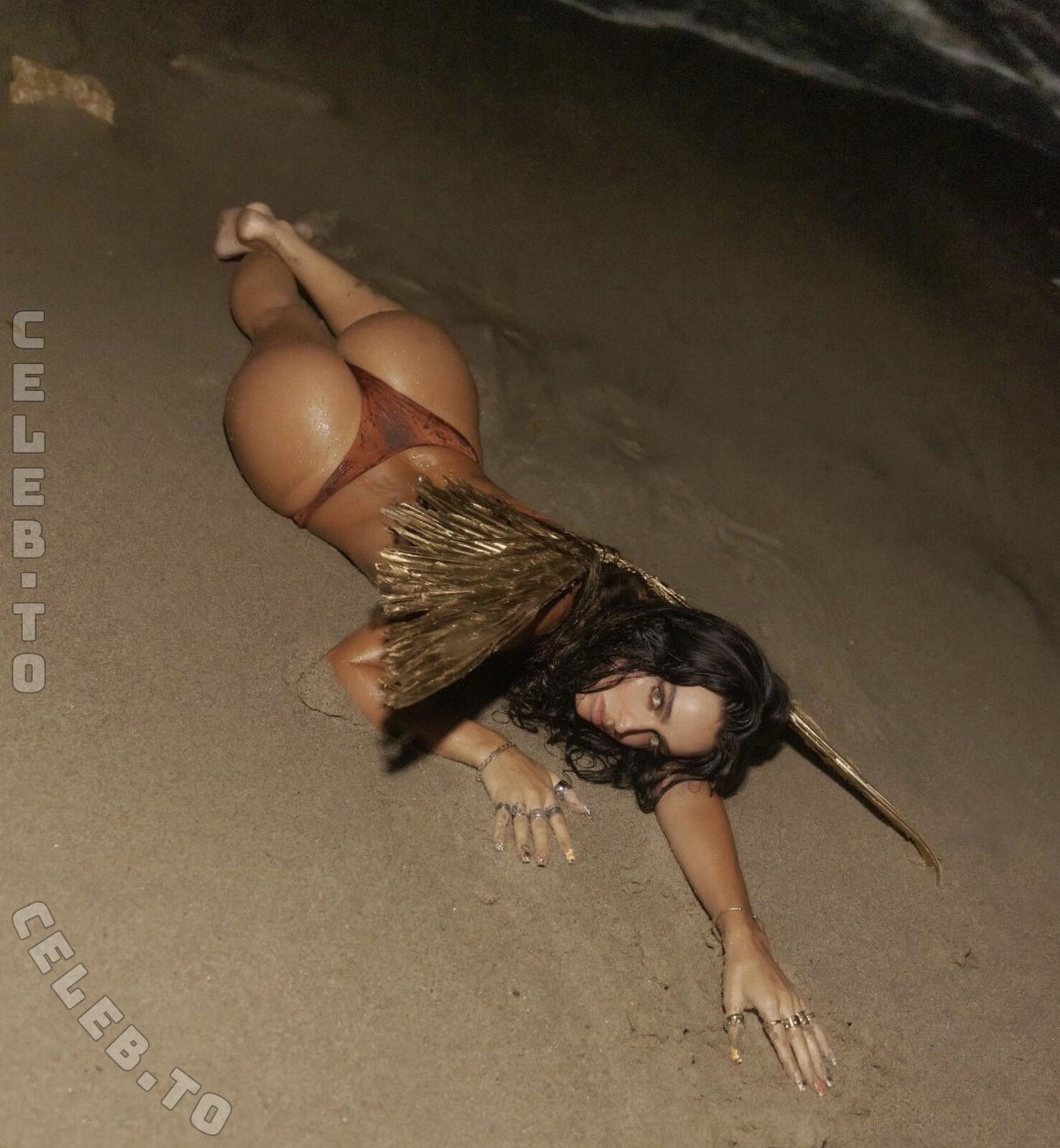Sommer Ray nude photo 3