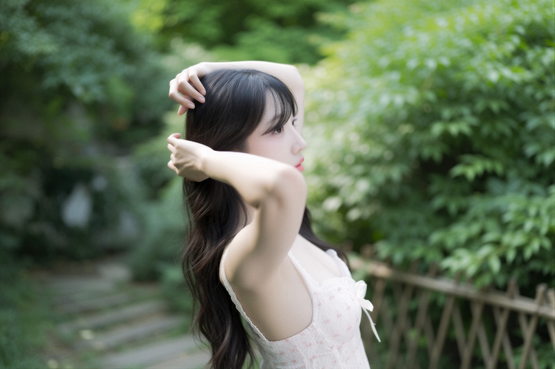 Son Ye Eun nude photo 28