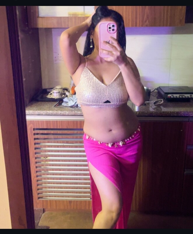 Sonali kaintura nude photo 49