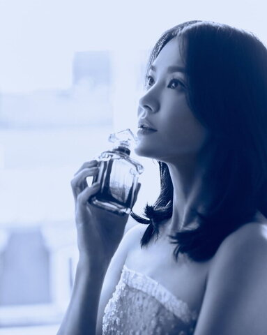 Song Hye-kyo nude photo 2