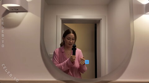 Sonny Loops nude photo 14