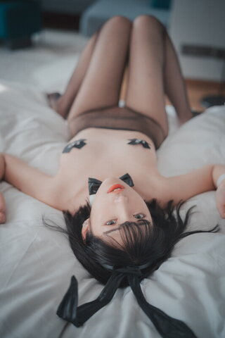 Sonson nude photo 24