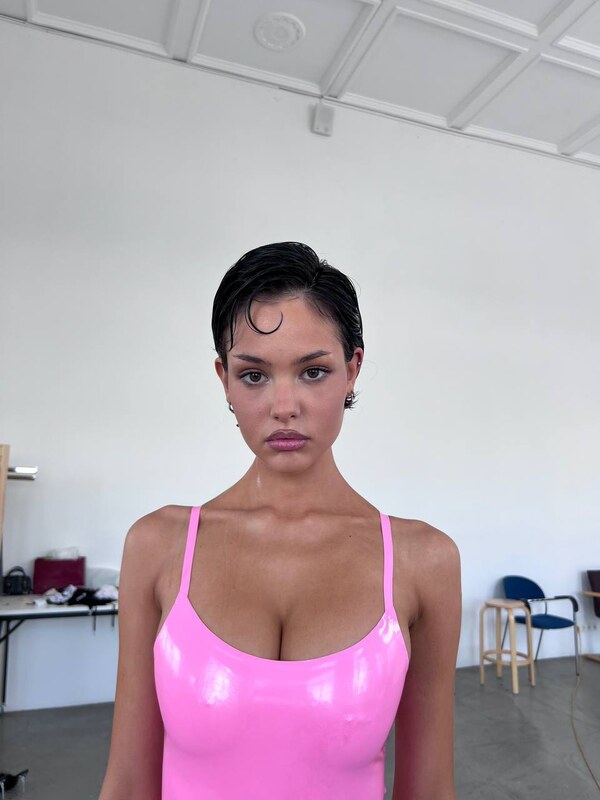 Sonya Zoloeva nude photo 37