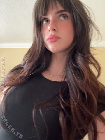 Soogsx nude photo 17