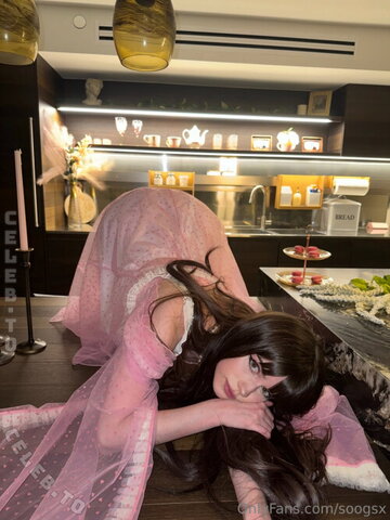 Soogsx nude photo 25
