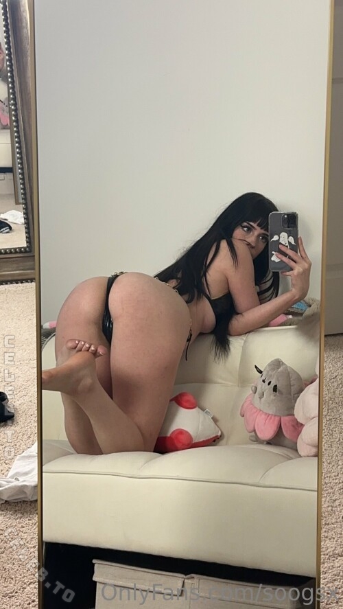 Soogsx nude photo 7