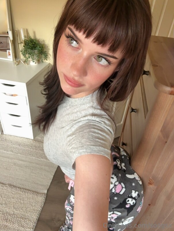 Soogsx nude photo 2
