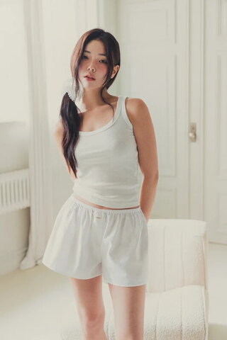 Soonjoohada nude photo 35