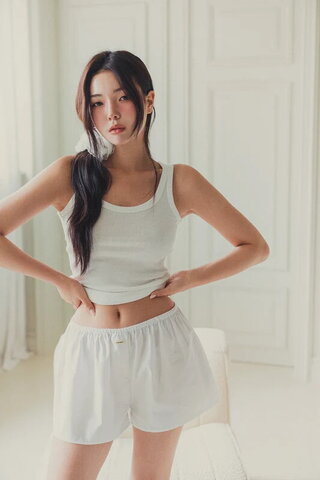 Soonjoohada nude photo 34