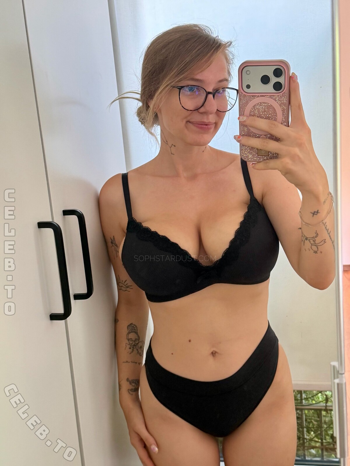 Soph Stardust nude photo 2