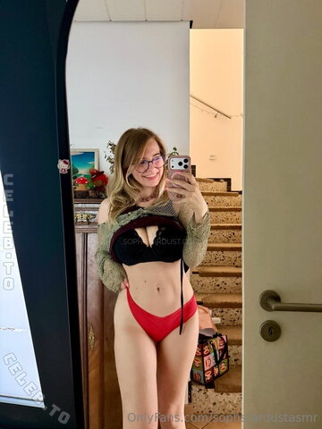 Soph Stardust nude photo 14