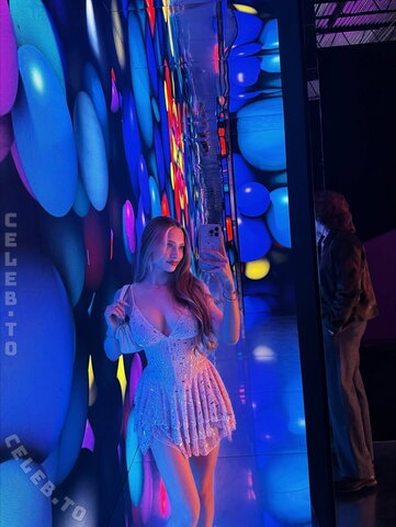 Sophia Diamond nude photo 25