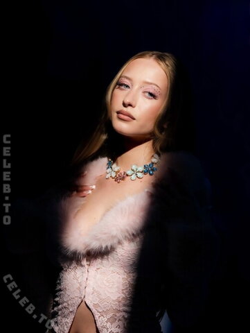 Sophia Diamond nude photo 65