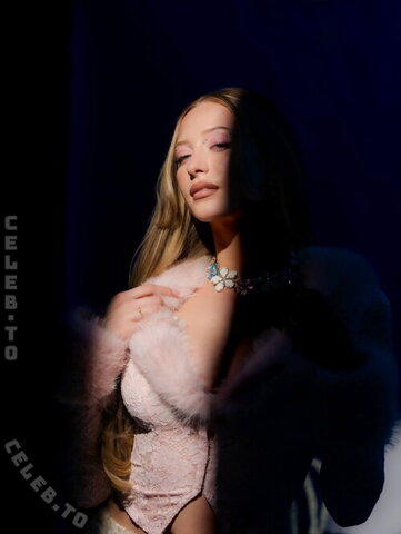 Sophia Diamond nude photo 97