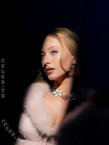 Sophia Diamond nude photo 98