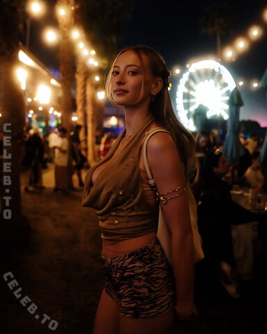 Sophia Diamond nude photo 11
