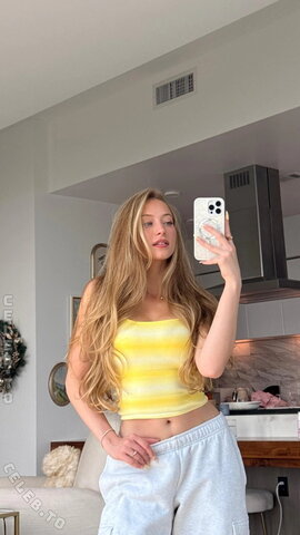 Sophia Diamond photo 3