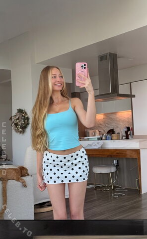 Sophia Diamond photo 1